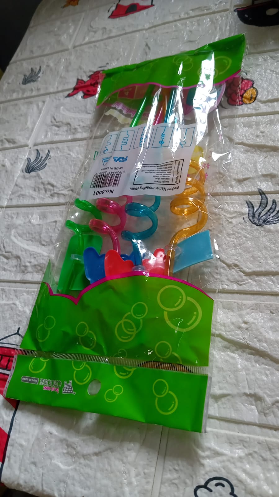 5925 Reusable straws are perfect for kids' summer parties. Plastic Straws Reusable Drinking Straws with Cartoon Decoration for Kids Birthday Party Favors or other summer celebration (4 pc Set) 5925 Reusable straws are perfect for kids' summer parties. Plastic Straws Reusable Drinking Straws with Cartoon Decoration for Kids Birthday Party Favors or other summer celebration (4 pc Set)